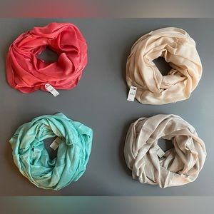 NWT - Set of 4 Metallic Infinity Scarves from EXPRESS
